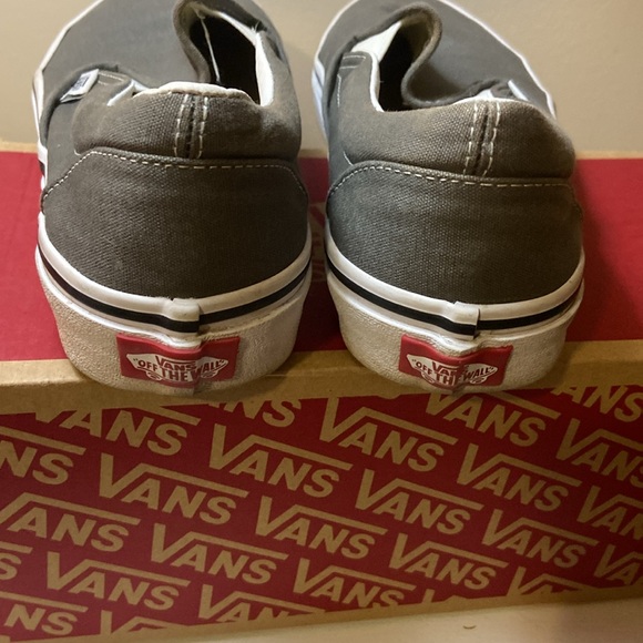 Gray Slip On Vans Women 10 Men 8.5 - Picture 4 of 5